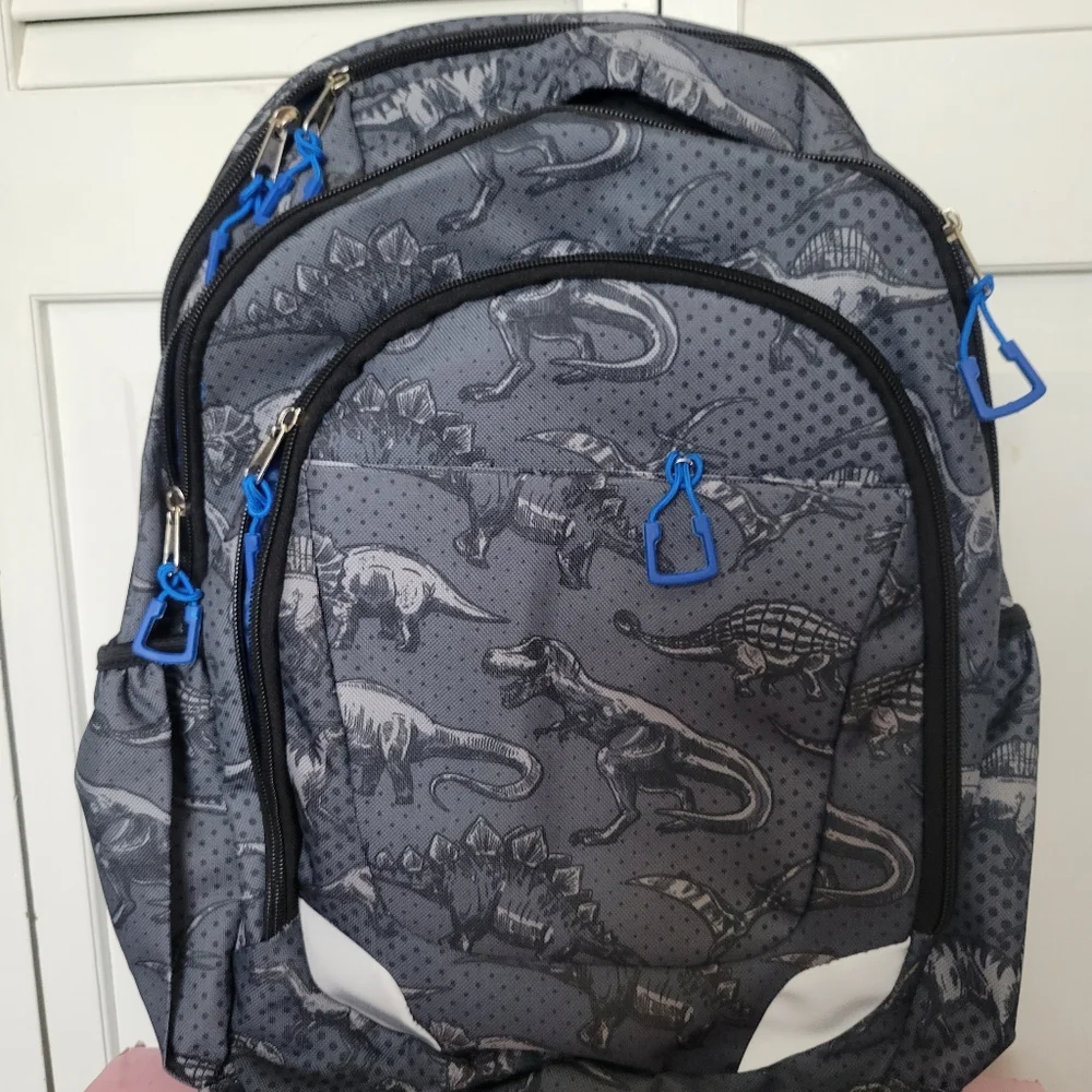NWT CRCKT 2 piece backpacket and lunch kit set - Picture 2 of 4
